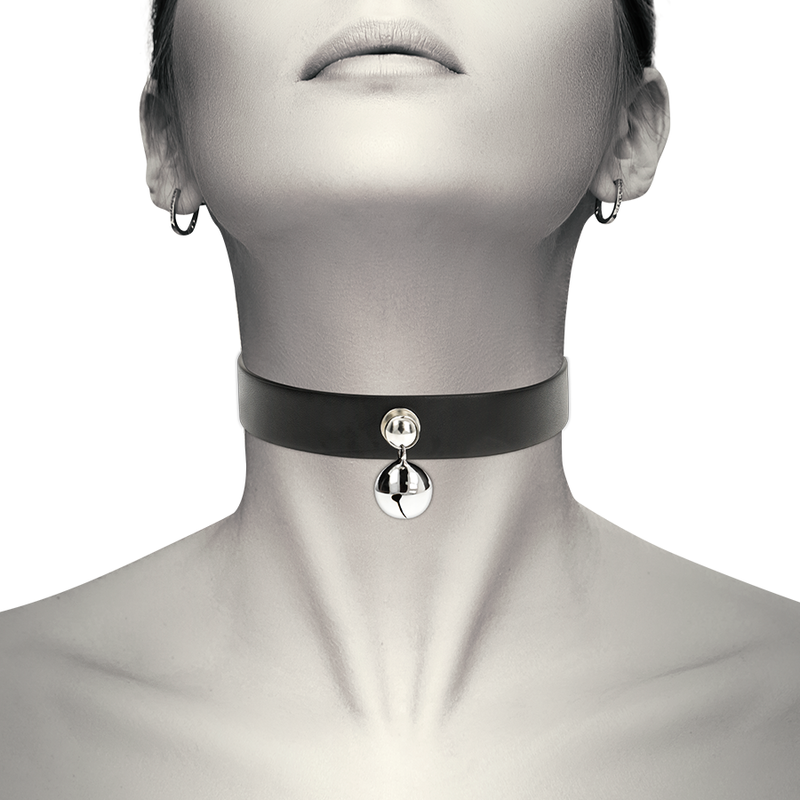 Collier en cuir vegan avec hochet