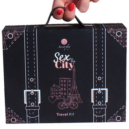 Secretplay - Kit De Voyage Sexe Dans La Ville (Es/En/De/Fr/Nl/Pt) - SECRETPLAY 100% GAMES | jeux, jeux de cartes | Dimensions : 358